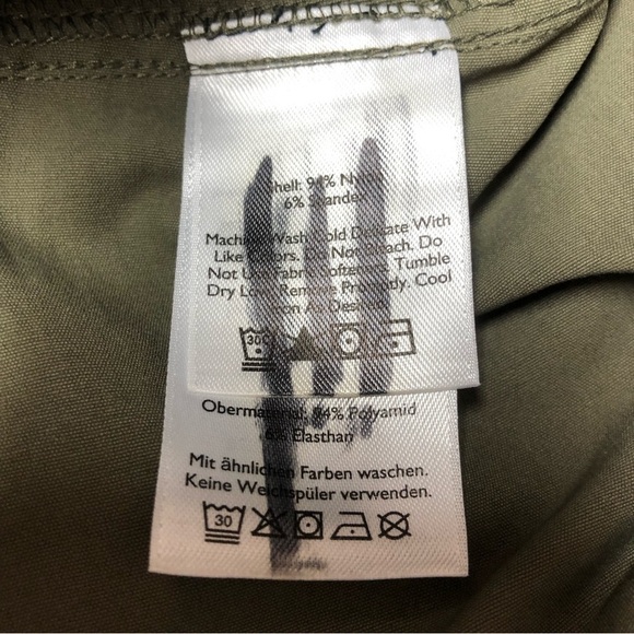 EDDIE Bauer Travex Army Green Cargo Shorts Size 30 - Picture 9 of 9